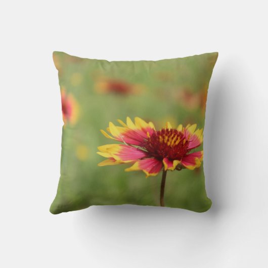 オクラホマの州の野生の花の枕 クッション (裏面)