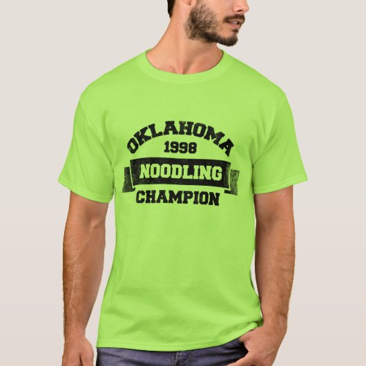 オクラホマのNoodlingのチャンピオン Tシャツ (正面)