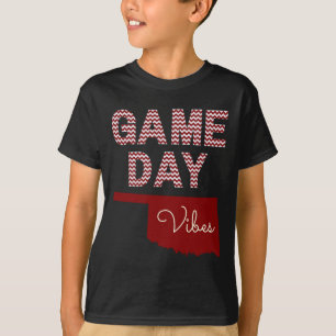 オクラホマサッカーゲームデイビベス秋テールゲート Tシャツ