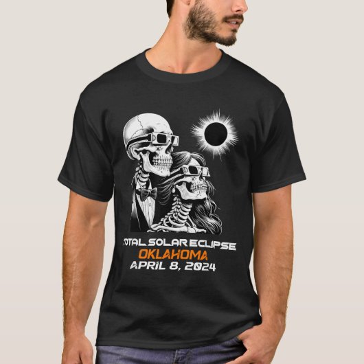 オクラホマ州の皆既日食スケルトン Tシャツ (正面)