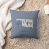 オクラホマ州アウトラインファミリ名装飾用クッション クッション (ブランケット)