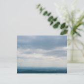 オクラホマ州オウアチタ山脈の上の曇り空 ポストカード (スタンド正面)