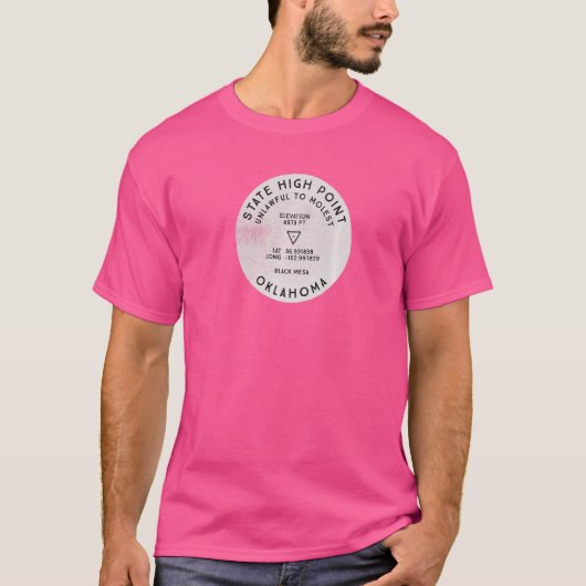 オクラホマ州最高地点 ブラックメサ ハイキング Tシャツ (正面)