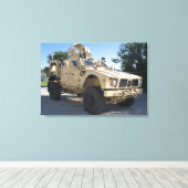 オシュコシM-ATV キャンバスプリント (インサイチュ (ウッドフロア))