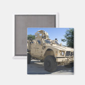 オシュコシM-ATV マグネット (正面/裏面)