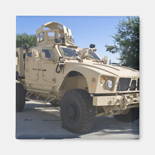 オシュコシM-ATV マグネット (正面)