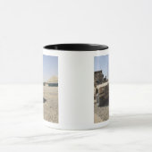 オシュコシM-ATV 2 マグカップ (中央)