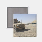 オシュコシM-ATV 2 マグネット (正面/裏面)