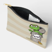 オスカー・ザ・グロウチ・スクラム アクセサリーポーチ (見開き)