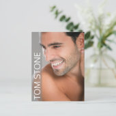 オス型演技CompカードヘッドショットCompテンプレート ポストカード (スタンド正面)