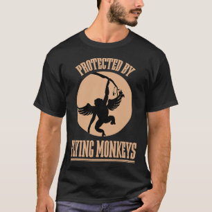オズ保護邪悪な魔女の魔法使いが私を得飛んでいるる Tシャツ