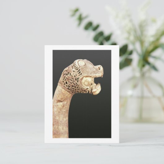 オセベルクで見つかったバイキングロング船の船首。 ポストカード (スタンド正面)