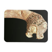 オセベルクで見つかったバイキングロング船の船首。 マグネット (横)