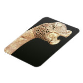 オセベルクで見つかったバイキングロング船の船首。 マグネット (左側)