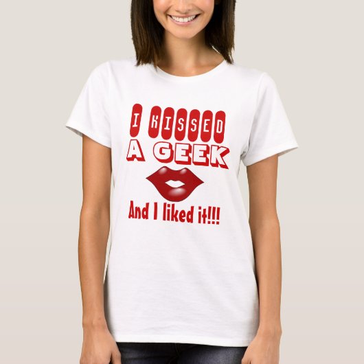 オタクとキス わたしは好き Tシャツ (正面)