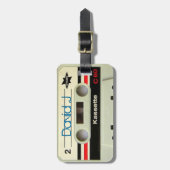 オタク系ので真面目な80年代カセットレトロのカセットテープ ラゲッジタグ (正面縦)