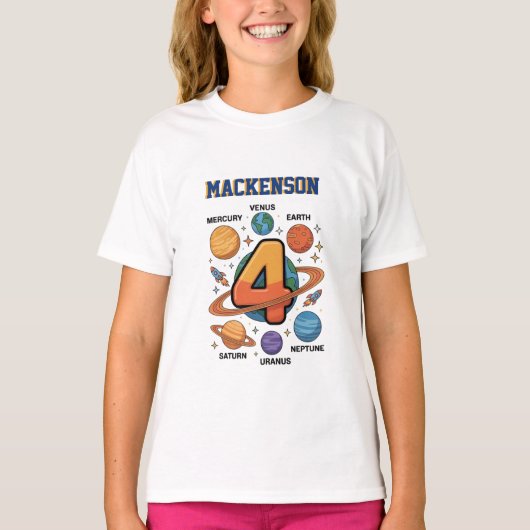 オタスペースの名前入り 4 歳の誕生日パーティー Tシャツ (正面)