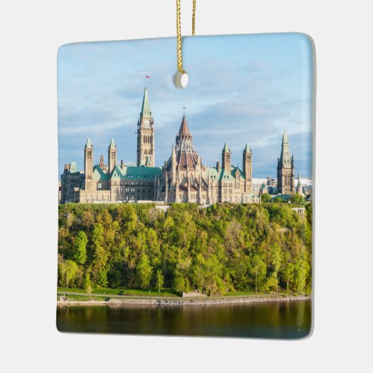 オタワの国会議事堂 – オンタリオ,カナダ セラミックオーナメント (左)