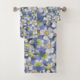 オダマキ（植物）のシームレスなパターン バスタオルセット