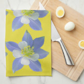 オダマキ（植物）2 キッチンタオル (四つ折り)