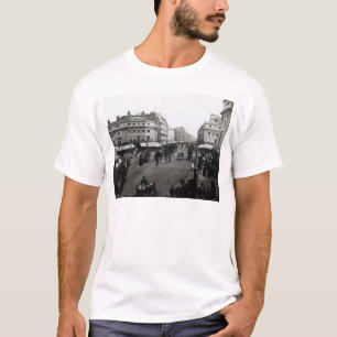 オックスフォードの通り、ロンドン、c.1890の下で見て下さい tシャツ