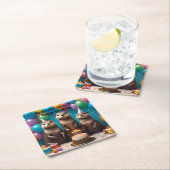 オッター三つ子は喜んで君の誕生日パーティーを祝う。 スクエアペーパーコースター (インサイチュ)