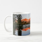 オットウェイ湖の夕日の下 – Yosemite コーヒーマグカップ (左)