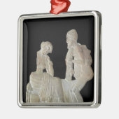 オデュッセウスおよびペネロペを描写するレリーフ、浮き彫り メタルオーナメント (左)