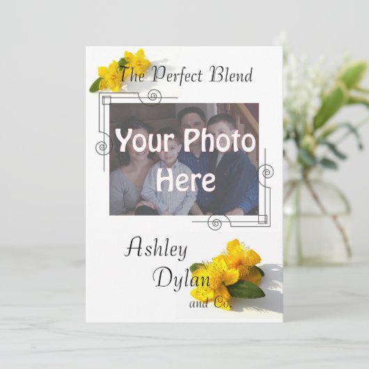 オトギリソウによって混ぜられる家族写真の結婚式 招待状 (スタンド正面)