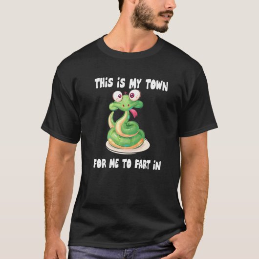 オナラをする私の町 Tシャツ (正面)