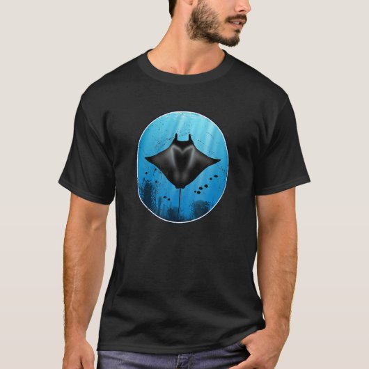 オニイトマキエイと魚 Tシャツ (正面)