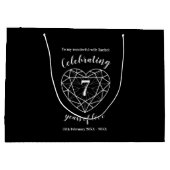 オニキス黒年記念7パーソナライズされた年 ラージペーパーバッグ (裏面)