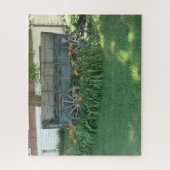 オニユリと古い農園ワゴン ジグソーパズル (縦)