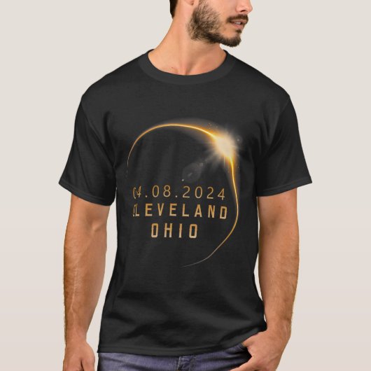 オハイオ太陽のトタルEclipse 2024 – オハイオ太陽のEclipse Tシャツ (正面)