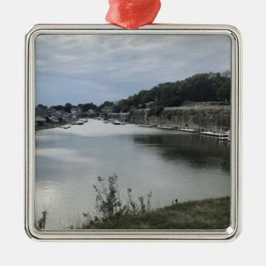 オハイオ州ジョンソンズ・アイランド・カリー メタルオーナメント (正面)