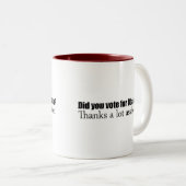 オバマのために投票しました ツートーンマグカップ (正面右)