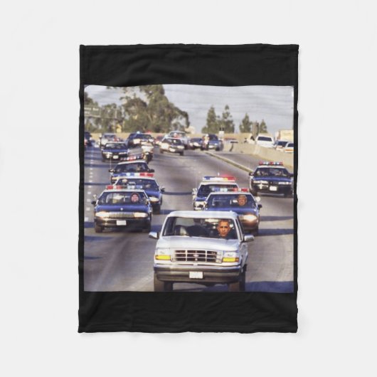 オバマを追いかける警官の車のトランプとJd Vance フリースブランケット (正面)