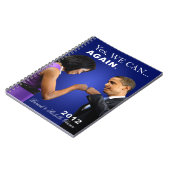 オバマ拳バンプ – 再び、Yes ノートブック (左側)