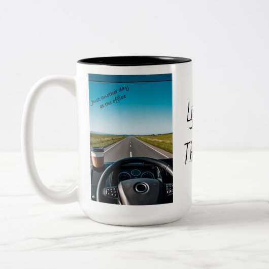 オフィスでちょうど別の日 – マグカップ – 編集可能 (左)