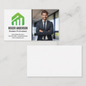オフィスで微笑むビジネスマン | 財務ロゴ 名刺 (正面/裏面)