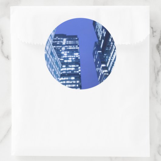 オフィスの建物・ウィンドウの焦点を外した上向き表示 ラウンドシール (バッグ)