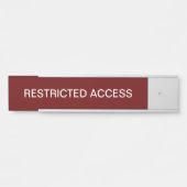 オフィスまたは倉庫のアクセス制限の赤いシンボルや象徴 サインプレート (正面)
