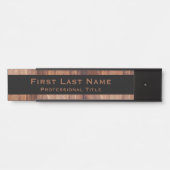 オフィスモダンドアの看板シンボルや象徴木目の外観 サインプレート (正面)