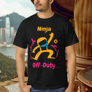 オフデューティはっきりした忍者グラフィックポップ・アートのアートネオンスタイル Tシャツ