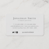 オフホワイトとグレーのプロフェッショナルソーシャルメディアのロゴ 名刺 (裏面)