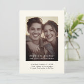 オフホワイトのカジュアルな写真 ウェディング セーブ・ザ・デート (スタンド正面)