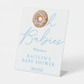 オベビーズドーナツ振りかけるツインベイビーシャワーへようこそ 台座サイン (正面)