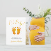 オベビー足フォトカップルの黄色の赤ちゃんシャワー 招待状 (スタンド正面)