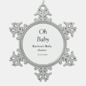 オベビー追加の名前ベビーシャワー日シンプル付けミニマルT スノーフレークピューターオーナメント (正面)