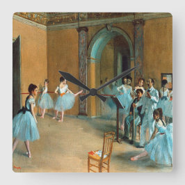 オペラ・ラ・ルーのホワイエでのリハーサル スクエア壁時計